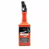 Motul, Limpia Plásticos, Abrillantador Plásticos Coche, Ideal para Superficies Plásticas del Interior del Vehículo, Perfumado, Reaviva los Colores, No Deja Trazas y Deposita una Capa Protectora, 0.5 l