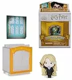 Wizarding World, Harry Potter, Micro Magical Moments, Caja de exhibición y Figura Sorpresa del Año 5 (los Modelos Pueden Variar), 3,8 cm, Juguetes para niños a Partir de 6 años
