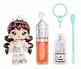 Yummiland x Licensed Sweets Lip Gloss Doll: Hershey’s Kisses - Coco Kisses - Incluye 1 Muñeca, Brillo de Labios DIY + Llavero Extraíble, Juego de Cosméticos, Coleccionable, Para Niños 4+ Años