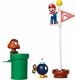 Nintendo Super Mario – Diorama Dehesa Bellotera con 3 Figuras 6 cm y 2 Accesorios Accionables – La Bandera y la Tubería son Accionables – Juguete para Niños 3 años +