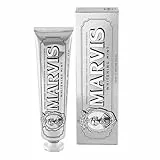 Marvis Pasta de dientes blanqueante de menta, 85 ml, gel dentífrico para un blanqueamiento natural, pasta dental refrescante que elimina la placa