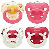 NUK Signature Day & Night chupete | 6-18 meses | Calma al 95 % de los bebés | Chupetes de silicona sin BPA en forma de corazón | Brilla en la oscuridad | Corazones | 4 unidades