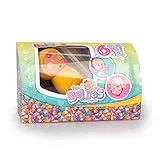 The Bellies from Bellyville - The Baby Bellies Yumi Yummy, color amarillo, muñecos bebé para cuidar, suaves y blanditos con 6 sorpresas diferentes, divertidos, se balancean, +3 años, Famosa (BEE08300)