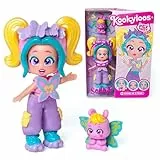 KOOKYLOOS Serie Pet Party SOPHIE-Muñeca coleccionable Sophie con una mariposa de mascota. Incluye muñeca Kookyloos Sophie, 1 mascota, ropa, zapatos de moda y 1 accesorio ¡1 muñeca, 3 caras diferentes!