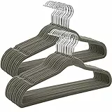SONGMICS Percha de Terciopelo, Juego de 30, Antideslizantes, con Barra Corbata y Gancho Negro, 0,6 cm Espesor, Ahorra Espacio, 41,5 cm Largo, Abrigo Pantalón, Gris y Plata CRF26V