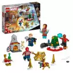 LEGO 76267 Marvel Calendario de Adviento de Los Vengadores 2023 con 24 Regalos Incl. Capitán América