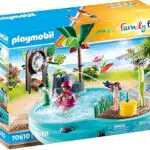 PLAYMOBIL Family Fun 70610 Piscina Divertida con rociador de Agua