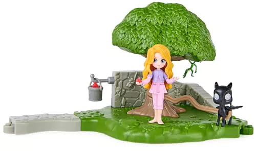 HARRY POTTER -WIZARDING WORLD- HARRY POTTER MAGICAL MINIS - Set Aula de Encantamientos con 1 muñeca Hermione Granger Exclusiva 8 cm y 3 Accesorios - 6061846 - Juguetes Niños 5 Años +