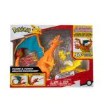 Figura Electrónica Pokémon Deluxe Charizard Vs Pikachu con Luces y Sonidos Únicos