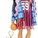 Barbie Extra Doll #13 con Corgi - Muñeca de Baloncesto y Biker Shorts