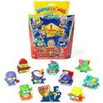 Pack de 10 Figuras Rivals of Kaboom Neon Power con Líder Dorado