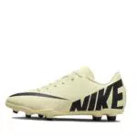 Nike Vapor 15 Club FG/MG - Zapatillas de fútbol para rendimiento en el campo