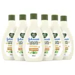 Champú Johnson's Naturally Sensitive con aloe vera orgánico para pieles sensibles