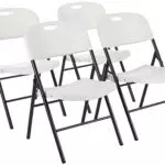 Amazon Basics Silla plegable de plástico, capacidad de 157,5 kg