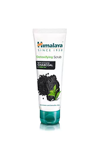 Himalaya Exfoliante Facial Detoxificante con Carbón Activado y Té Verde