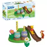 PLAYMOBIL Junior Winnie Pooh y Tigger Jardín de Abejas, Juguete Sostenible
