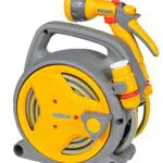 Hozelock Pico Reel: Carrete portamangueras con accesorios incluidos