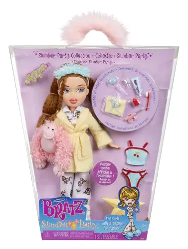 Bratz Muñeca de Moda Meygan para Fiesta de Pijamas con Accesorios y Peluches
