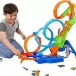 Hot Wheels Pista Plegable con Loopings y Lanzador, HXT06 - Regalo para Niños +5 Años