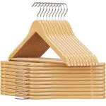 Songmics Percha de Madera con Ranuras, Barra Antideslizante y Gancho Giratorio para Ropa